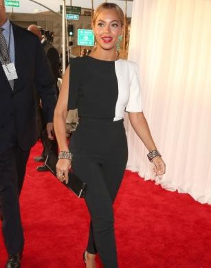Grammy Awards 2013 : Beyonce LES STARS S’AFFICHENT AUX GRAMMY AWARDS 2013 : CHRIS BROWN ET RIHANNA AUSSI