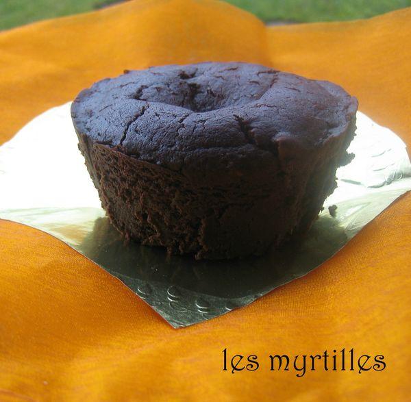 MOELLEUX AU CHOCOLAT COEUR ORANGE IMG_0247