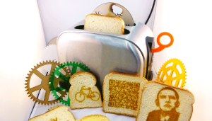 Un grille-pain qui dessine sur des toasts ! Pictoast, grille-pain connecté et dessinateur sur toast