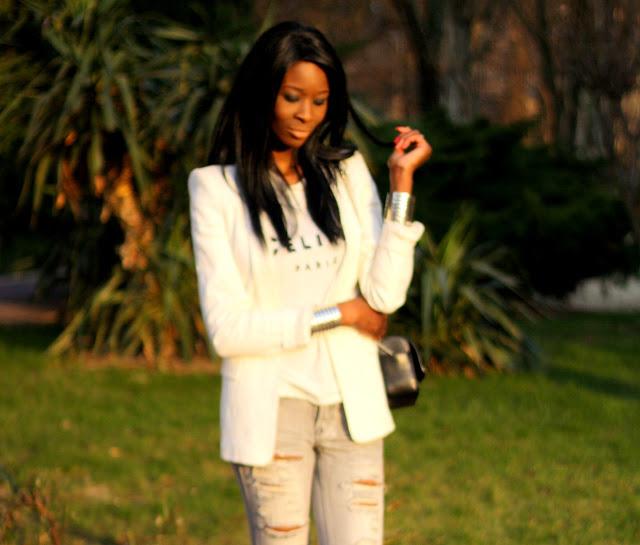 Une St-valentin rock : Et le look pressenti est... Une St-valentin rock : Et le look pressenti est...