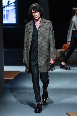 MODE : Faut-il être moche pour devenir top model ?