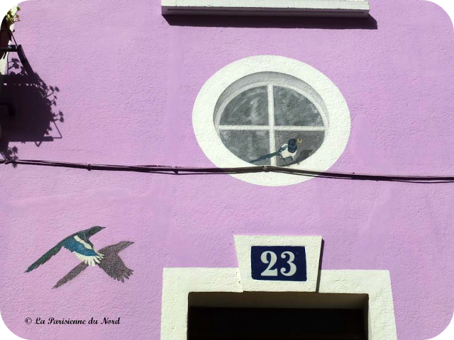 La rue Crémieux, un peu de couleur dans la grisaille parisienne ! La rue Crémieux, un peu de couleur dans la grisaille parisienne !