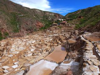 D'Ollantaytambo à Cuzco : la vallée sacrée D'Ollantaytambo à Cuzco : la vallée sacrée
