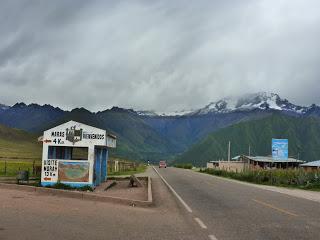 D'Ollantaytambo à Cuzco : la vallée sacrée D'Ollantaytambo à Cuzco : la vallée sacrée