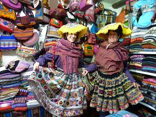 D'Ollantaytambo à Cuzco : la vallée sacrée D'Ollantaytambo à Cuzco : la vallée sacrée