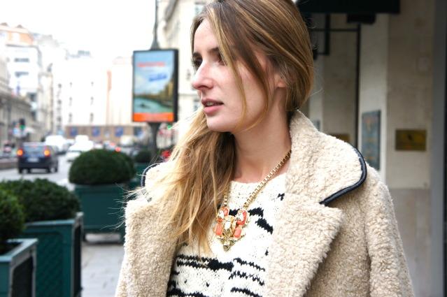 White outfit ! Image and video hosting by TinyPic