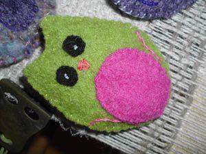 Petites broches feutrées IMG_2434