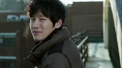 (K-Drama) Sirius : trajectoires croisées fraternelles et fratricides de deux jumeaux siriusq_zps4479fb87.jpg