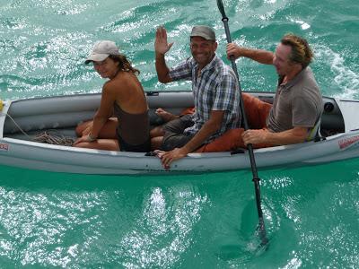 Iles de la Société ( de consommation ! ) Iles de la Société ( de consommation ! )