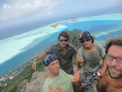 Iles de la Société ( de consommation ! ) Iles de la Société ( de consommation ! )