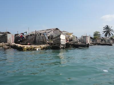 Panama : archipel San Blas en territoire Kuna-Yala Panama : archipel San Blas en territoire Kuna-Yala