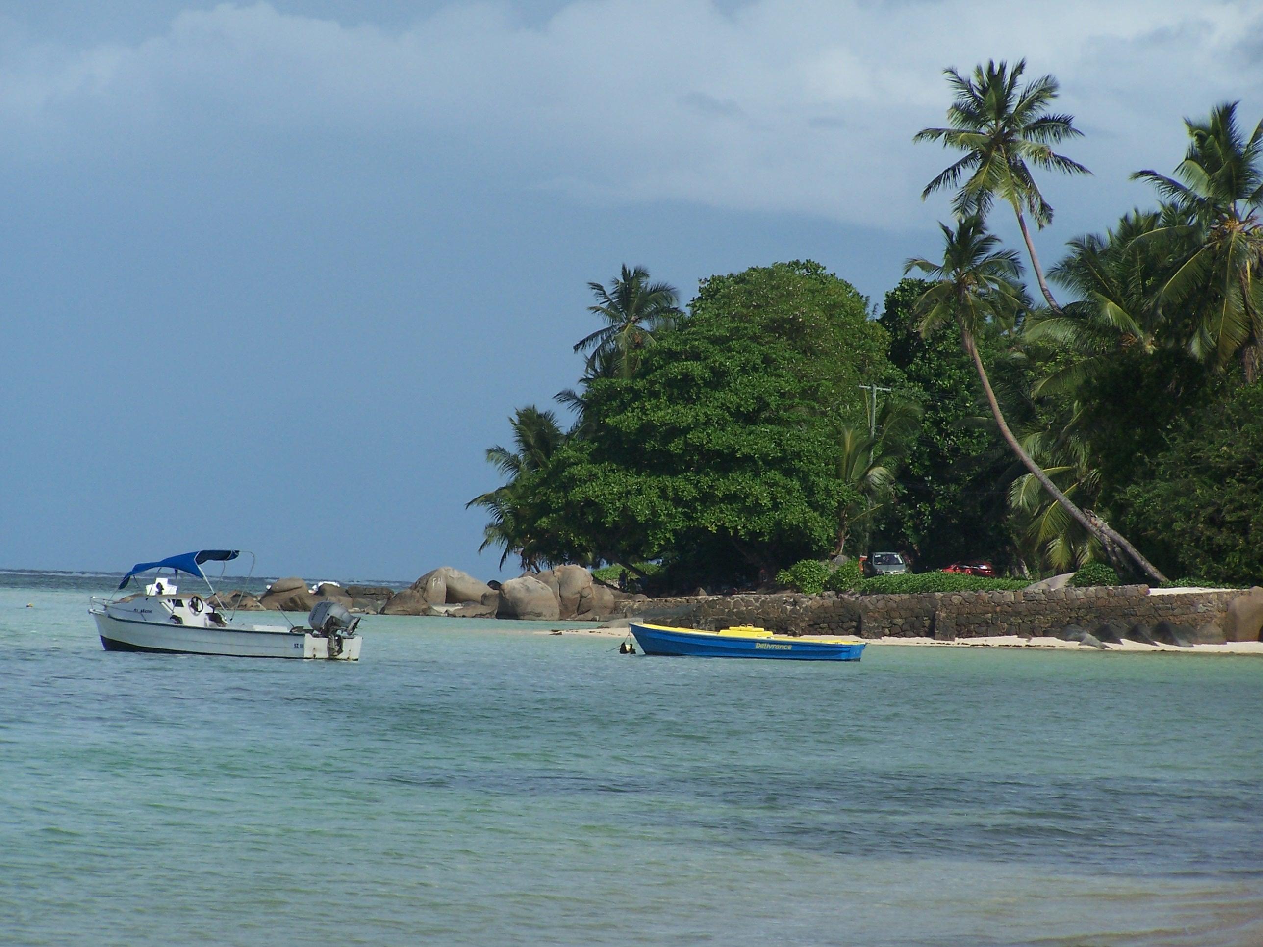 SEYCHELLES : Ile de MAHE jour 1 http://img11.hostingpics.net/pics/29354207MahAnseroyle3.jpg