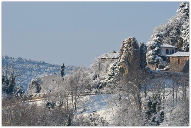 Ampus sous la neige