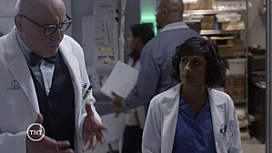 Critiques Séries : Monday Mornings. Saison 1. Episode 3. vlcsnap-2013-02-24-16h19m43s156.png