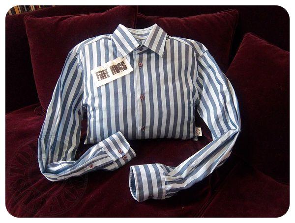 Câlins gratuits! Coussin boy friend-face