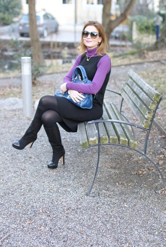 Executive woman handmade dress, Fashion and Cookies, Balenciaga bag