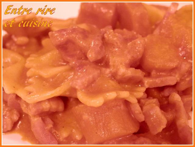 Pâtes à la tomate, aux carottes et aux lardons Hebergeur d'image