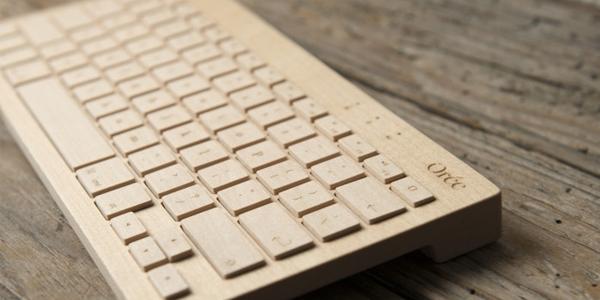 Orée ose le clavier en bois