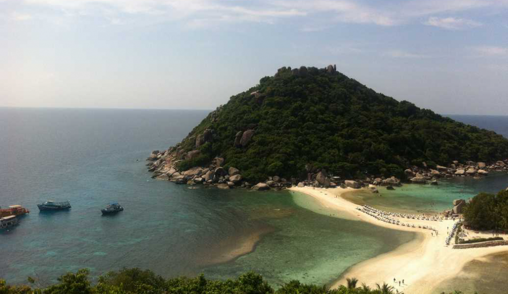 Vue imprenable sur l'ile de Kho Nang Yuan Thailande