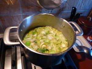 Velouté poireaux-pommes de terre soupe 006