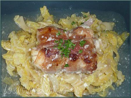 Ballotins de cabillaud sur embeurrée de chou frisé Ballotins de cabillaud à la poitrine fumée