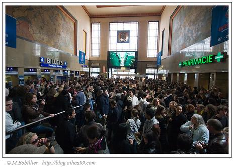 Participation record pour la première flash mob de Genève à la gare de Cornavin