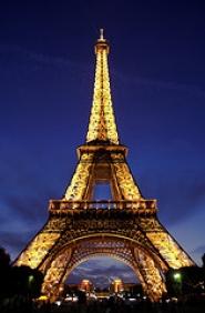 Une possible extension de la Tour Eiffel pour bientôt ? La vieille dame de Paris bientôt relookée?