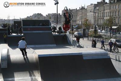 Spot : le skatepark des quais à Bordeaux (33) Spot : le skatepark des quais à Bordeaux (33)