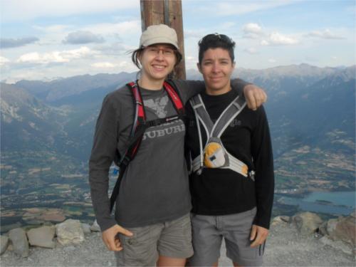 L’équipe Play-fitness dévoilée.. helene et julie play fitness