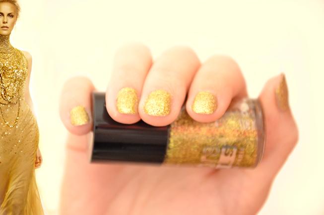 ☆ Vernis à paillettes: Etoile-or ☆ Ongles-Inspiration-Dior-J-adore-3--copie-1.jpg