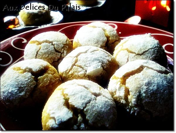 Ghriba Macarons à la semoule et noix de coco Facile macaron-a-la-noix-de-coco-ghribaP1140024.JPG