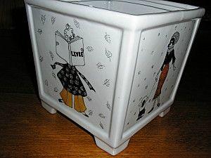 Magnifiques créations sur un blog découvert tout récemment Cache-pot-Mathilde-2012--1-