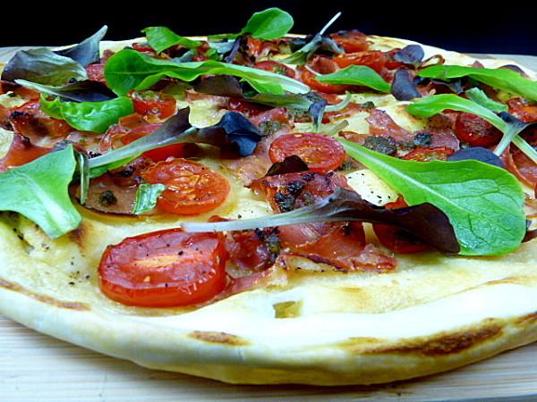 TARTE AU JAMBON TOMATES CERISES & PESTO P1040050-001