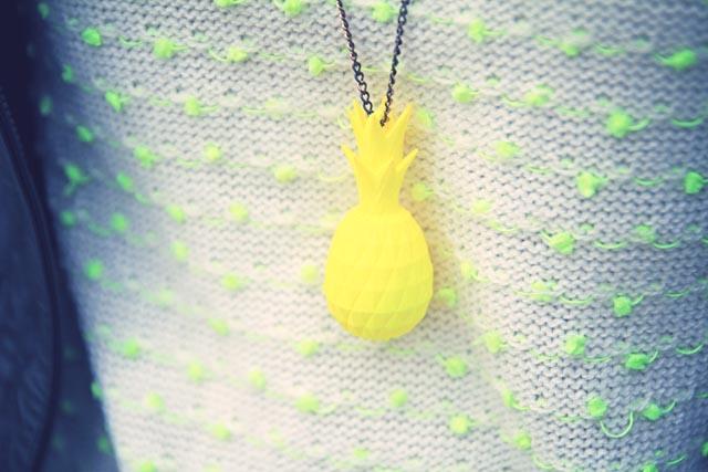 ⋙ NEON PINEAPPLE ⋘ ⋙ NEON PINEAPPLE ⋘