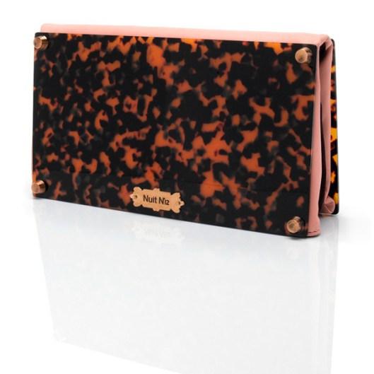 Les bijoux Nuit Numéro 12 pochette leopard nuit numero 12