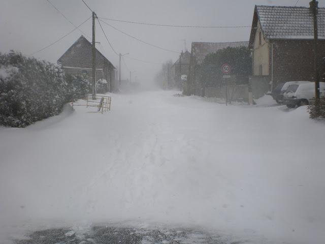 Bloqués par la neige Bloqués par la neige