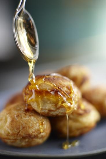 Noel Barnhurst – Food photographer ebelskiver_honey_57518