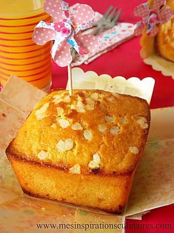 Lemon Drizzle loaf (cake au citron) lemon-drizzle-loaf2.jpg