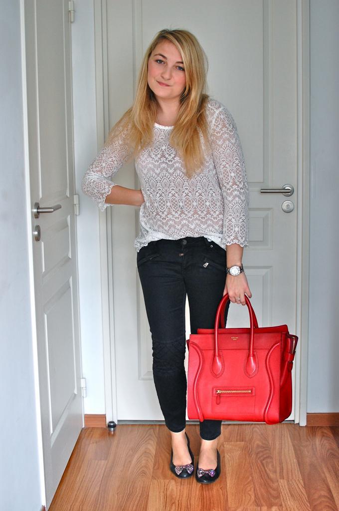 Inside room Inside room