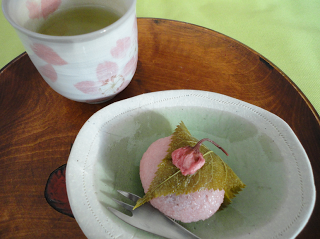 Mochi mochi ! Mochi mochi !