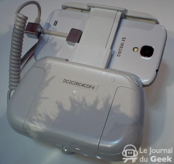 Une manette Bluetooth pour le Samsung Galaxy S4 samsung-galaxy-s4-live-28-575x540