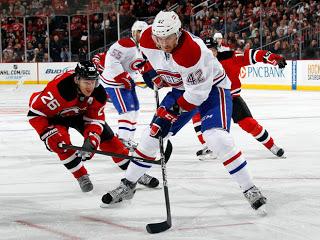 Canadiens vs Devils : Tinordi fait sentir sa présence