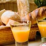 Petit-dejeuner-patio_medium Top 5 pour augmenter votre énergie matinale sans caféïne!