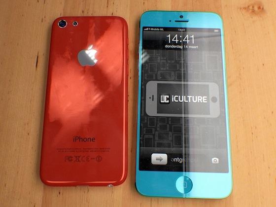 Concept : iPhone low-cost et iPhone + en couleurs concept-rode-inch-budget-iphone-naast-blauwe-inch-iphone