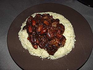 Tajine d'agneau aux pruneaux, amandes et miel Tajine d'agneau aux pruneaux, amandes et miel