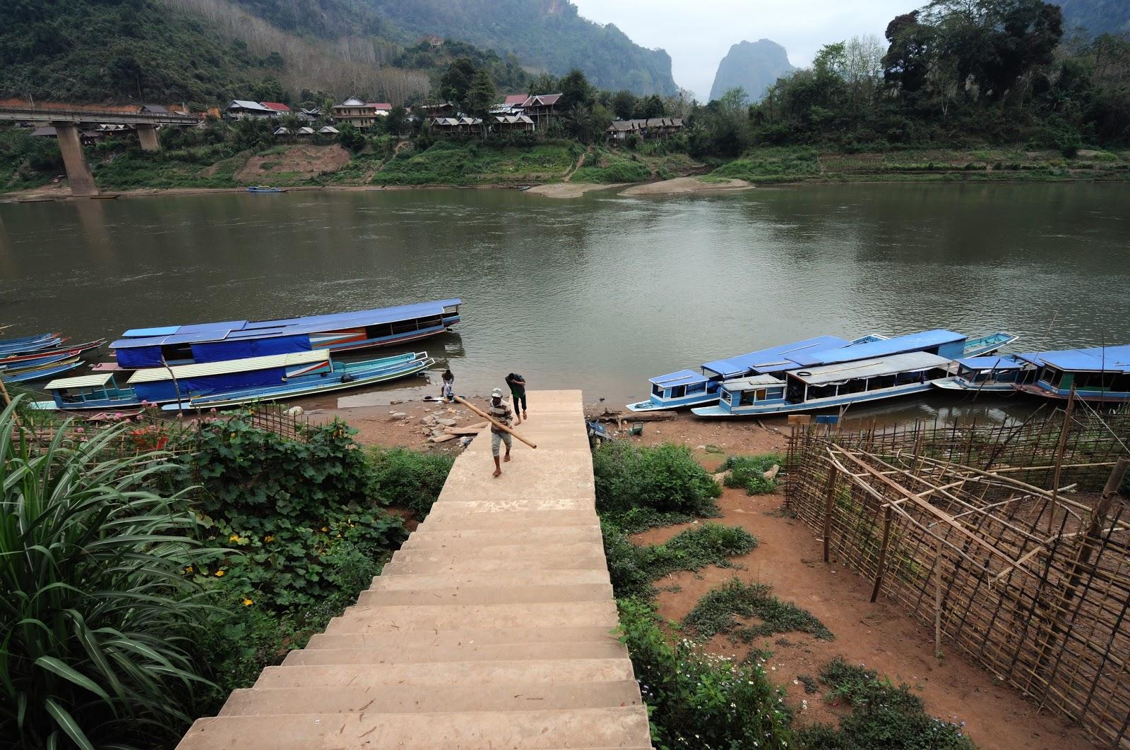Descente de la Nam Ou (jour 15) Descente de la Nam Ou (jour 15)
