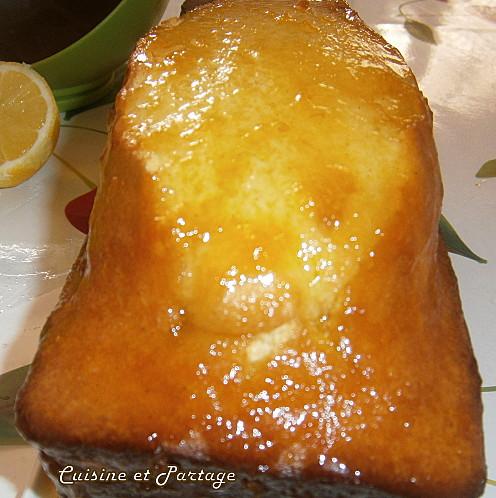 cake au citron facile glaçage confiture de mirabelles cake au citron glacage facile 2