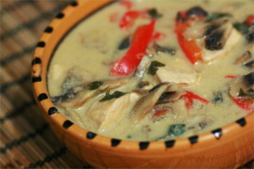 soupe thai poulet paleo