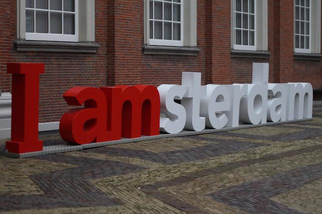 city guide #1: tea time city guide #1: tea time