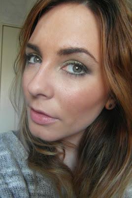 J'ai mis le nez dans mon jardin ..... J'ai mis le nez dans mon jardin .....